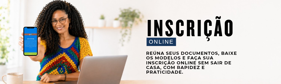Banner digital do Edital Trilhas Culturais – Edição Ponte Alta do Bom Jesus sobre inscrição online. À esquerda, uma mulher sentada diante de um notebook segura um celular com a tela voltada para o público. À direita, aparece o texto: “Inscrição Online. Reúna seus documentos, baixe os modelos e faça sua inscrição online sem sair de casa, com rapidez e praticidade.” Clique na imagem para acessar diretamente o portal de inscrição.
